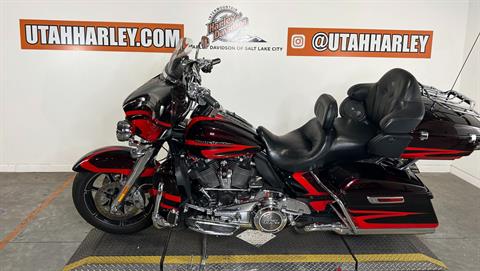 2017 Harley-Davidson CVO™ Limited in Salt Lake City, Utah - Photo 5