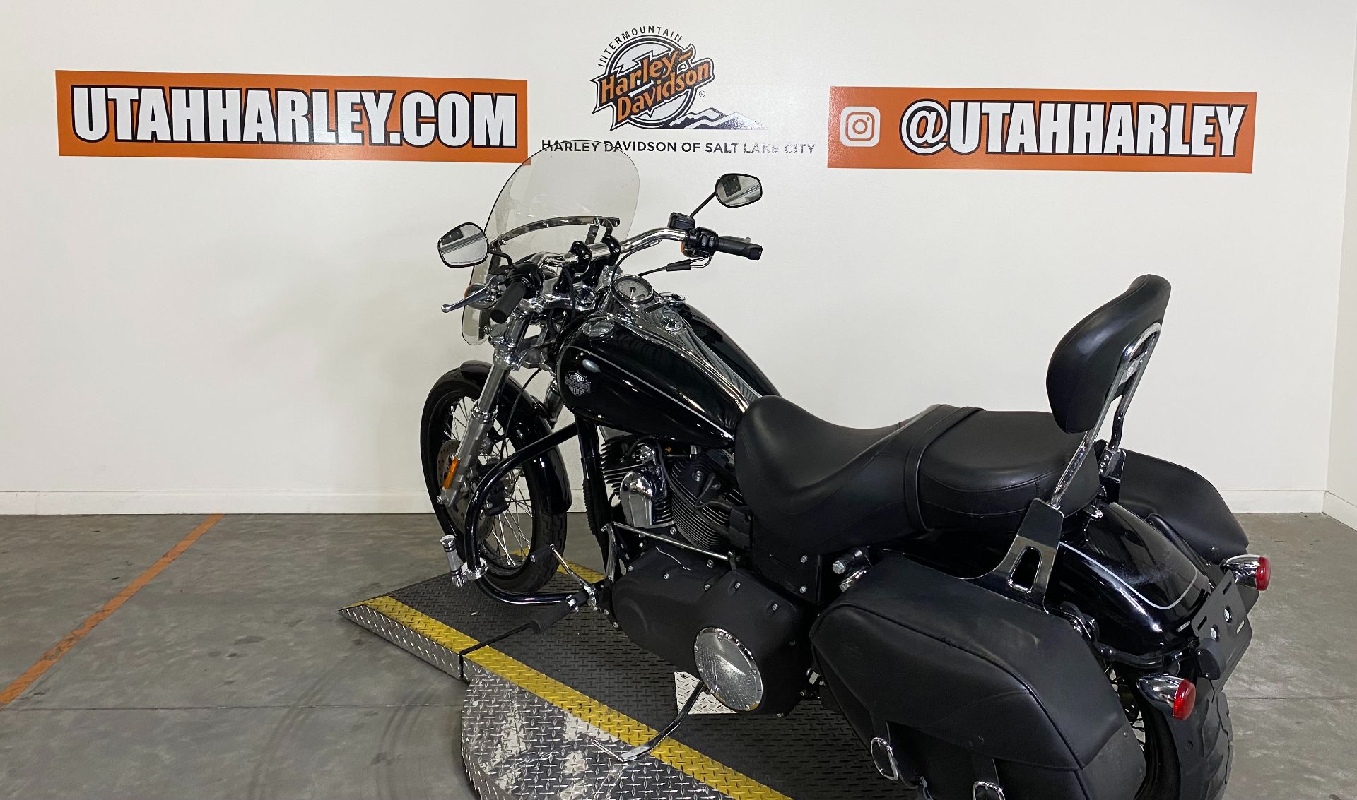 2010 Harley-Davidson Dyna® Wide Glide® in Salt Lake City, Utah - Photo 6
