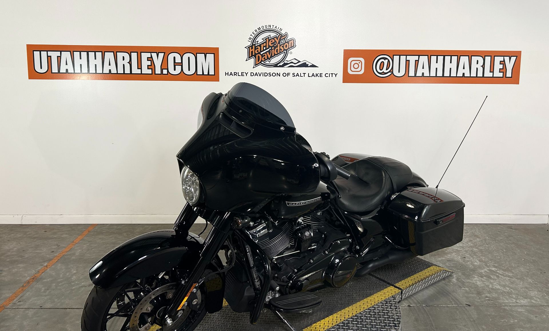 2020 Harley-Davidson Street Glide® Special in Salt Lake City, Utah - Photo 4