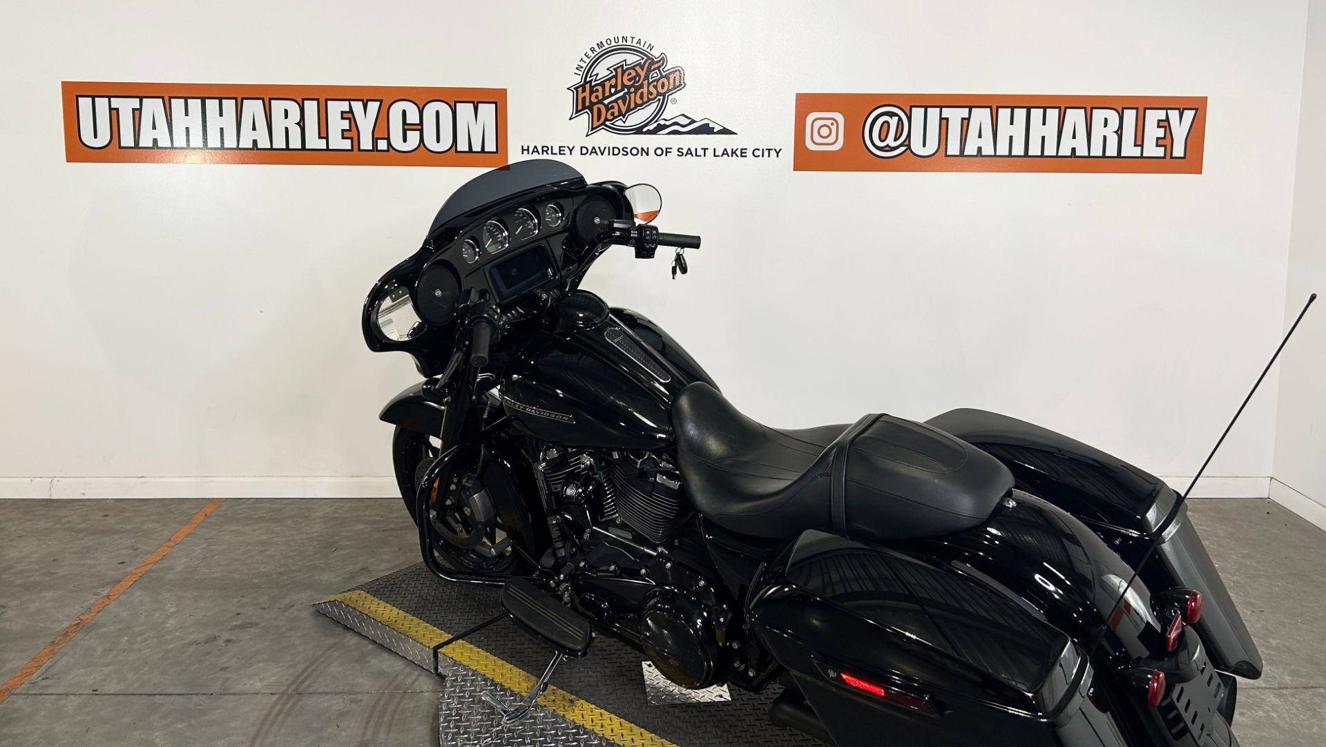 2020 Harley-Davidson Street Glide® Special in Salt Lake City, Utah - Photo 6