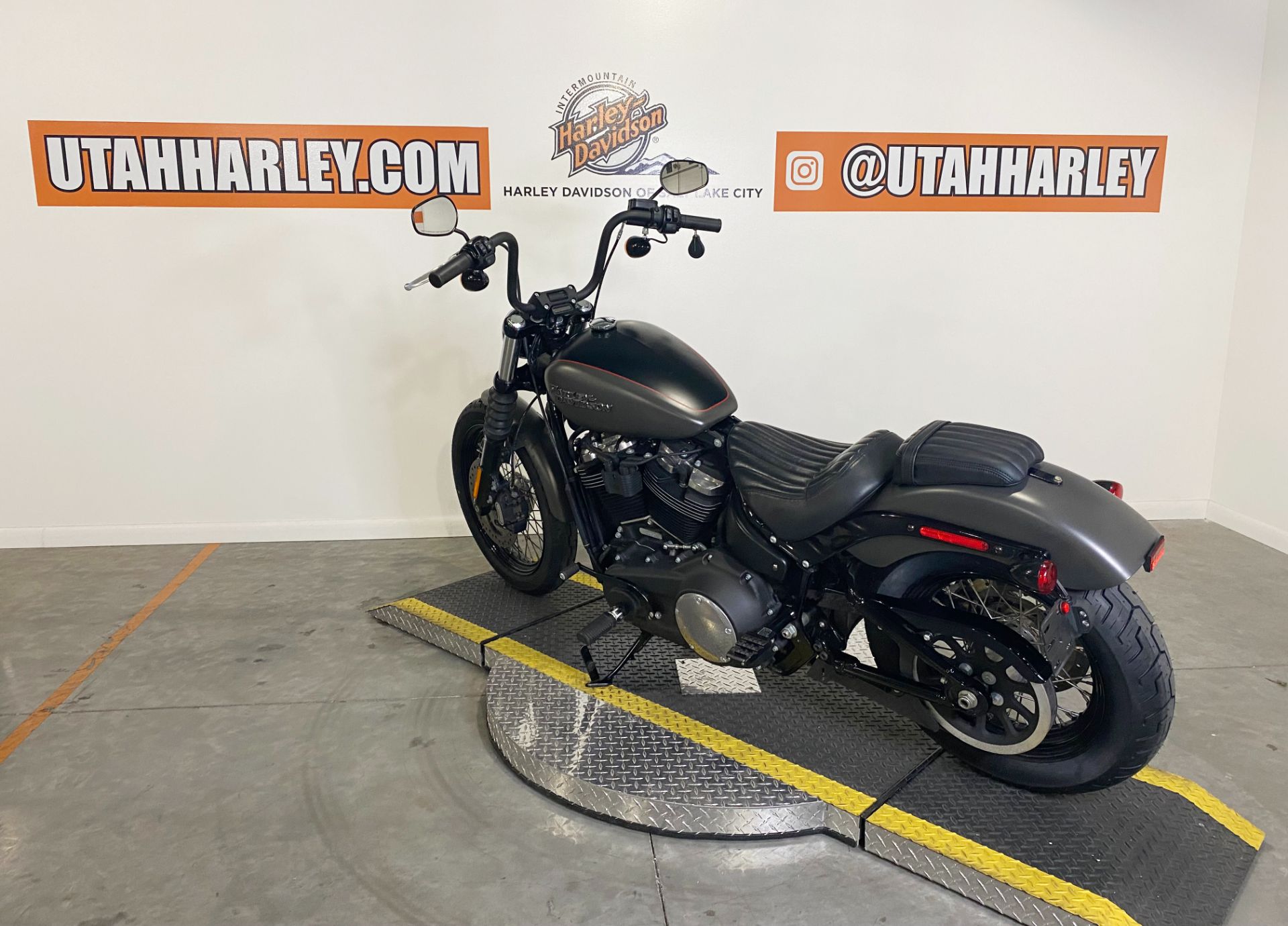 2018 Harley-Davidson Street Bob in Salt Lake City, Utah - Photo 6