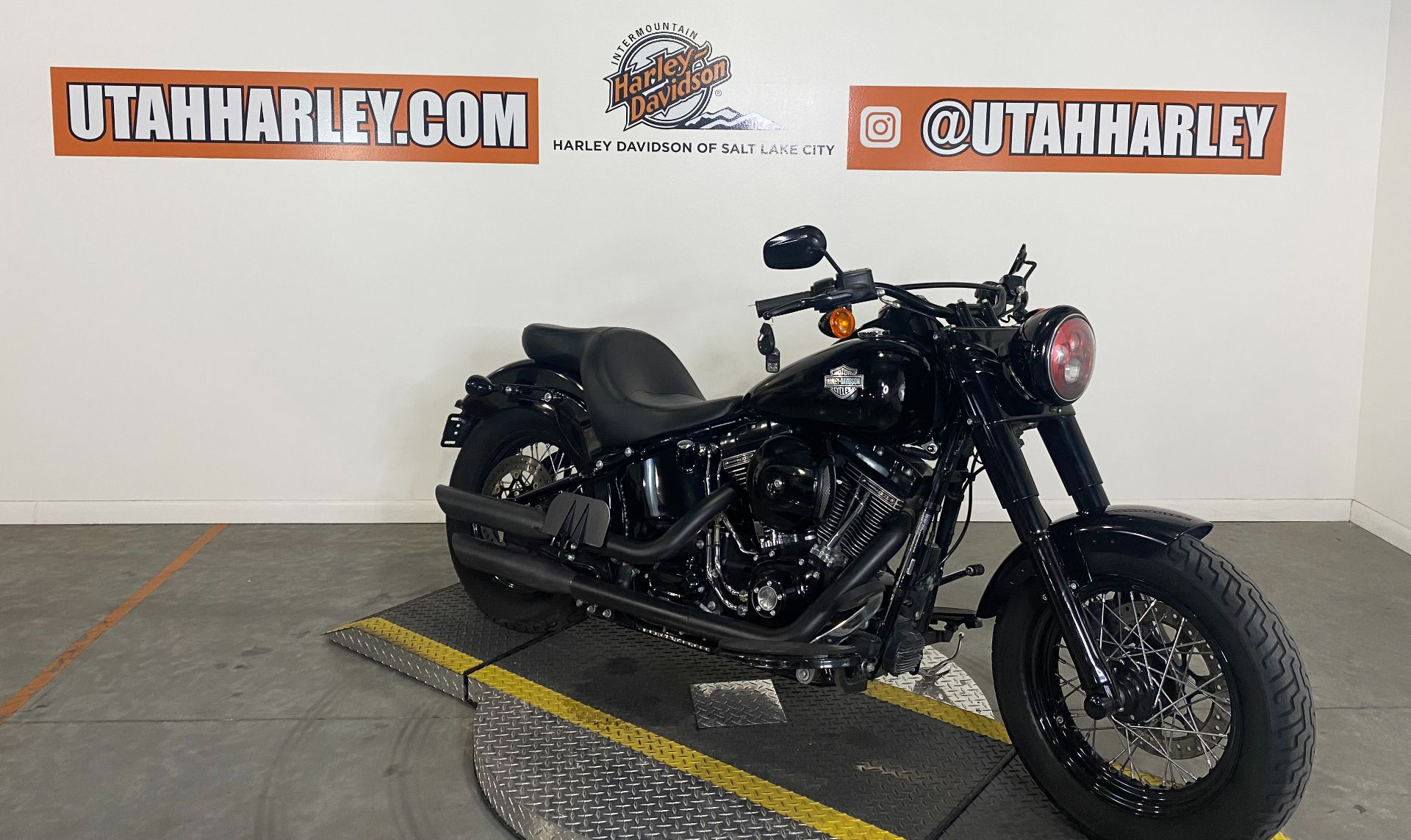 2017 Harley-Davidson Softail Slim® S in Salt Lake City, Utah - Photo 2