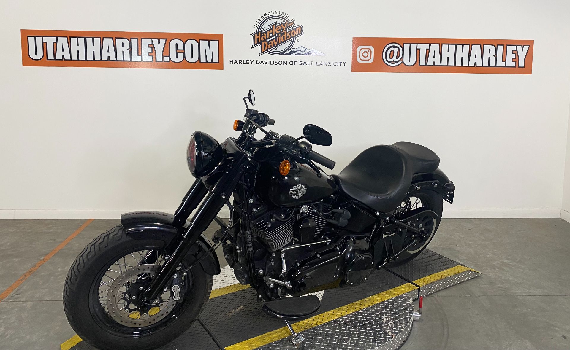 2017 Harley-Davidson Softail Slim® S in Salt Lake City, Utah - Photo 4