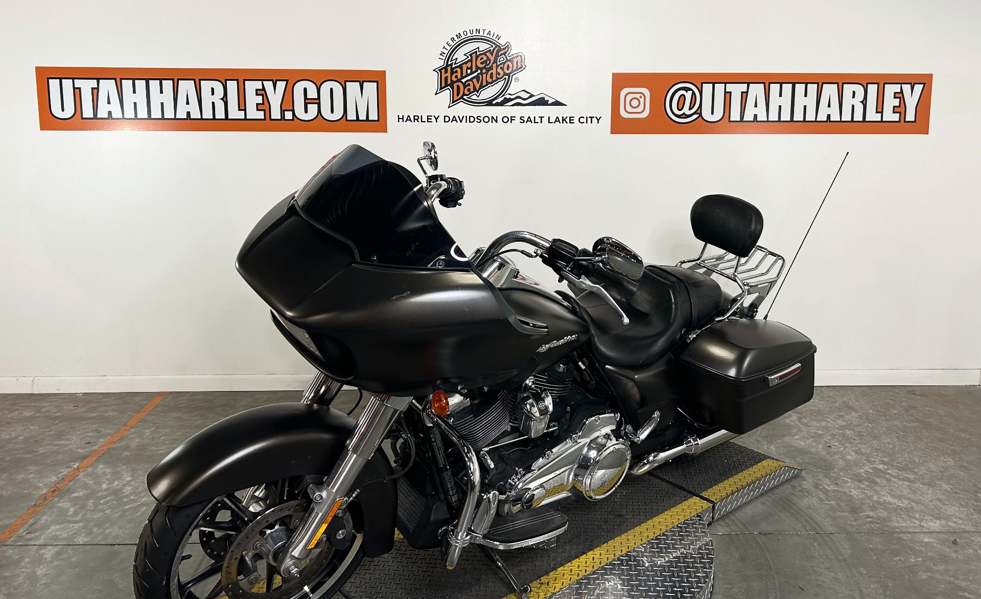 2020 Harley-Davidson Road Glide® in Salt Lake City, Utah - Photo 4