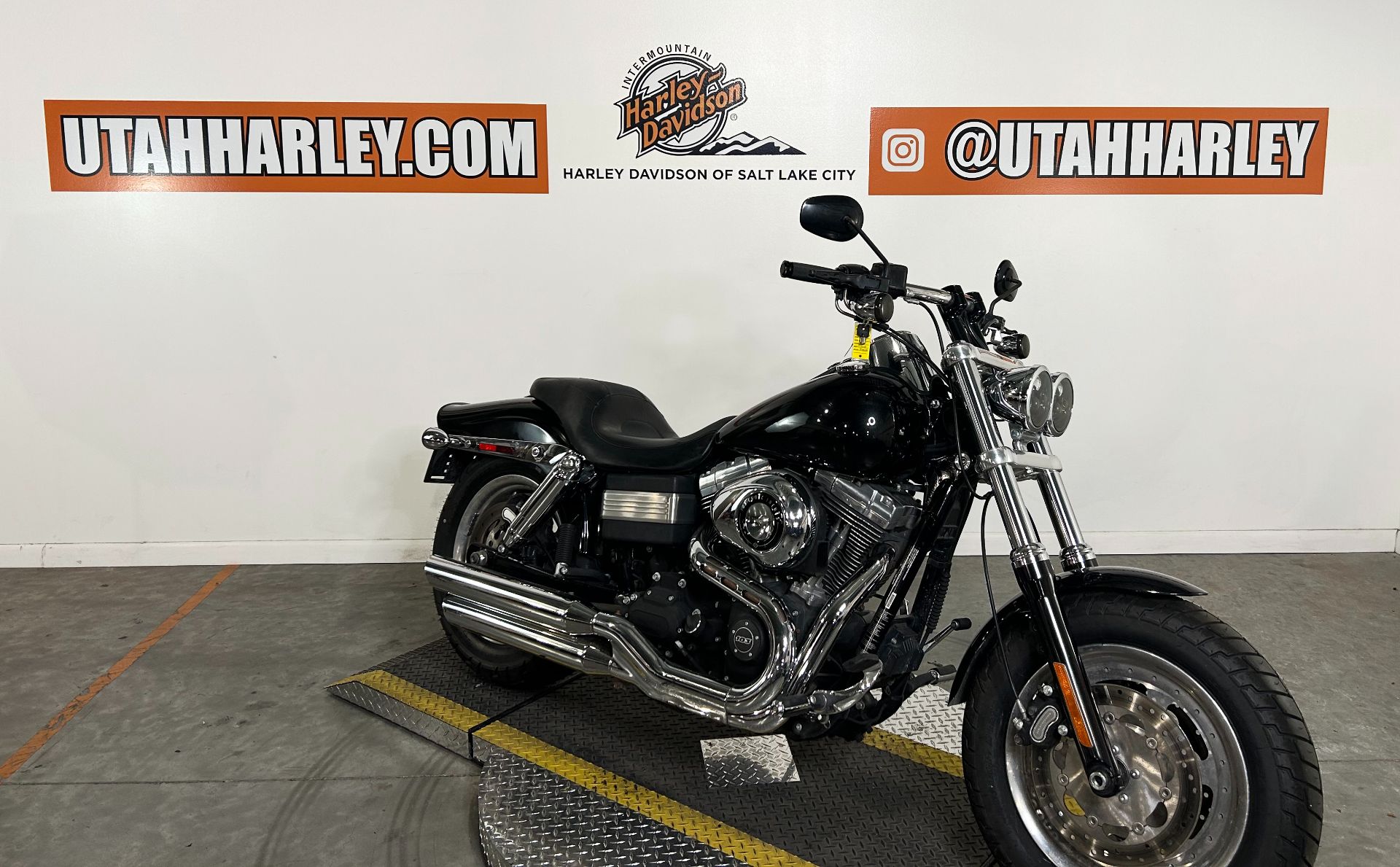 2012 Harley-Davidson Dyna® Fat Bob® in Salt Lake City, Utah - Photo 2