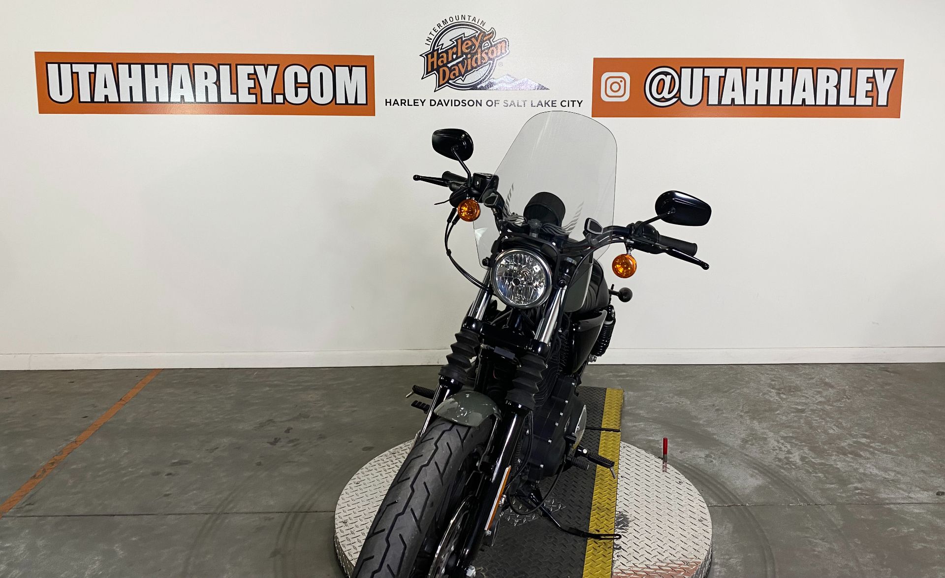 2021 Harley-Davidson Iron 883™ in Salt Lake City, Utah - Photo 3