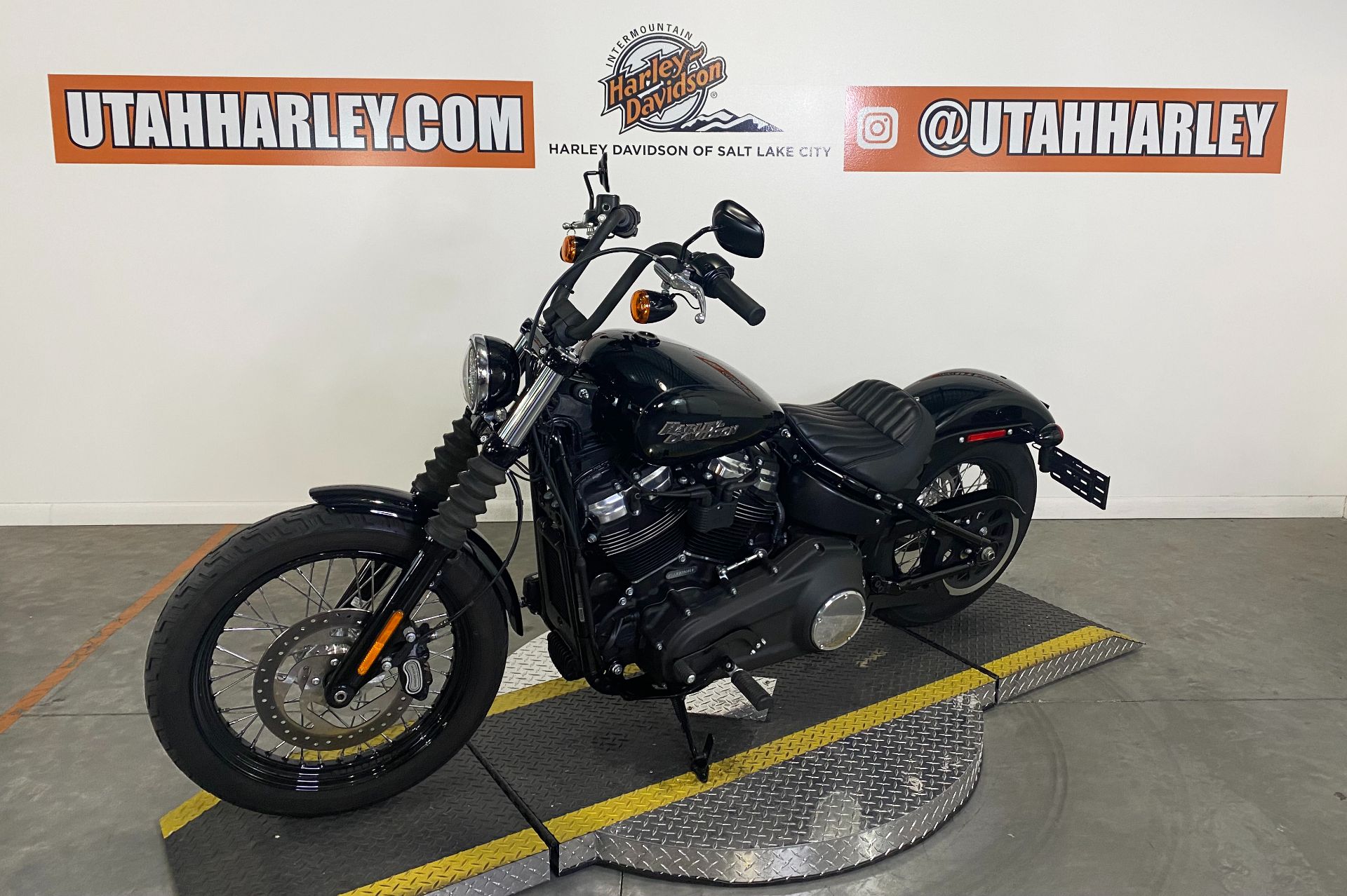 2019 Harley-Davidson Street Bob® in Salt Lake City, Utah - Photo 4