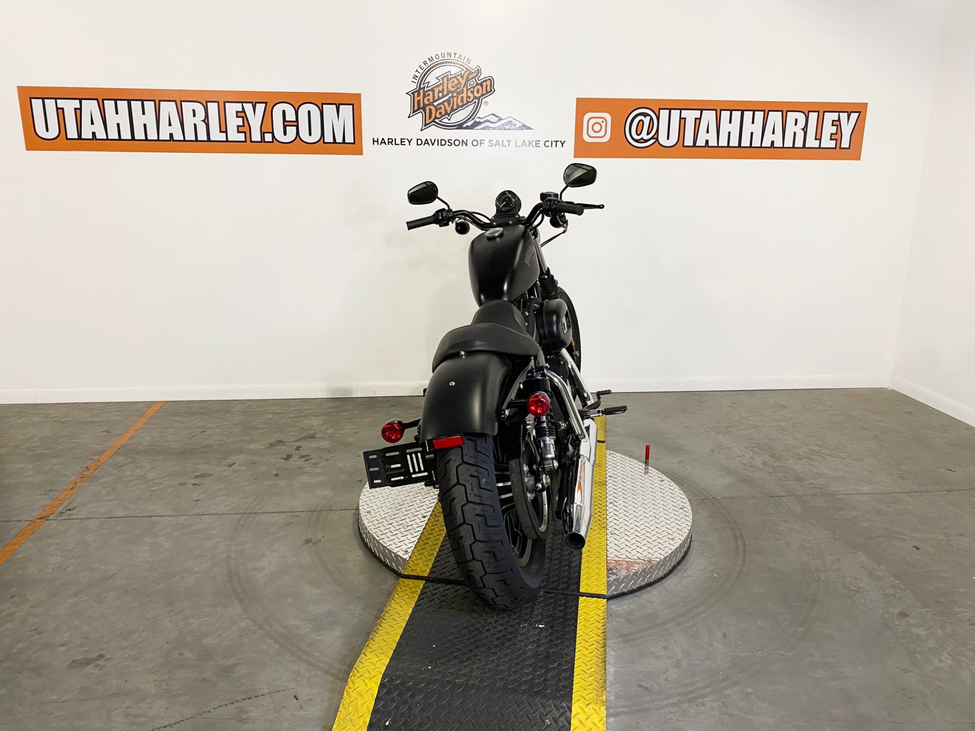 2013 Harley-Davidson Sportster® Iron 883™ in Salt Lake City, Utah - Photo 7