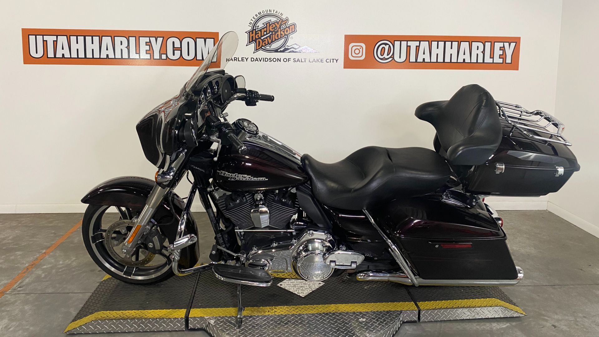 2014 Harley-Davidson Street Glide® Special in Salt Lake City, Utah - Photo 5