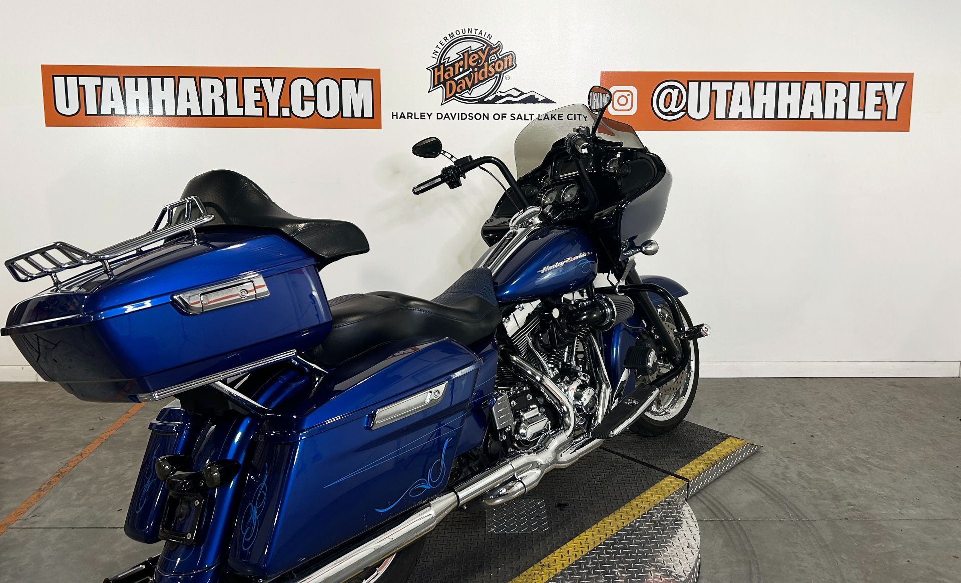 2015 Harley-Davidson Road Glide® Special in Salt Lake City, Utah - Photo 8