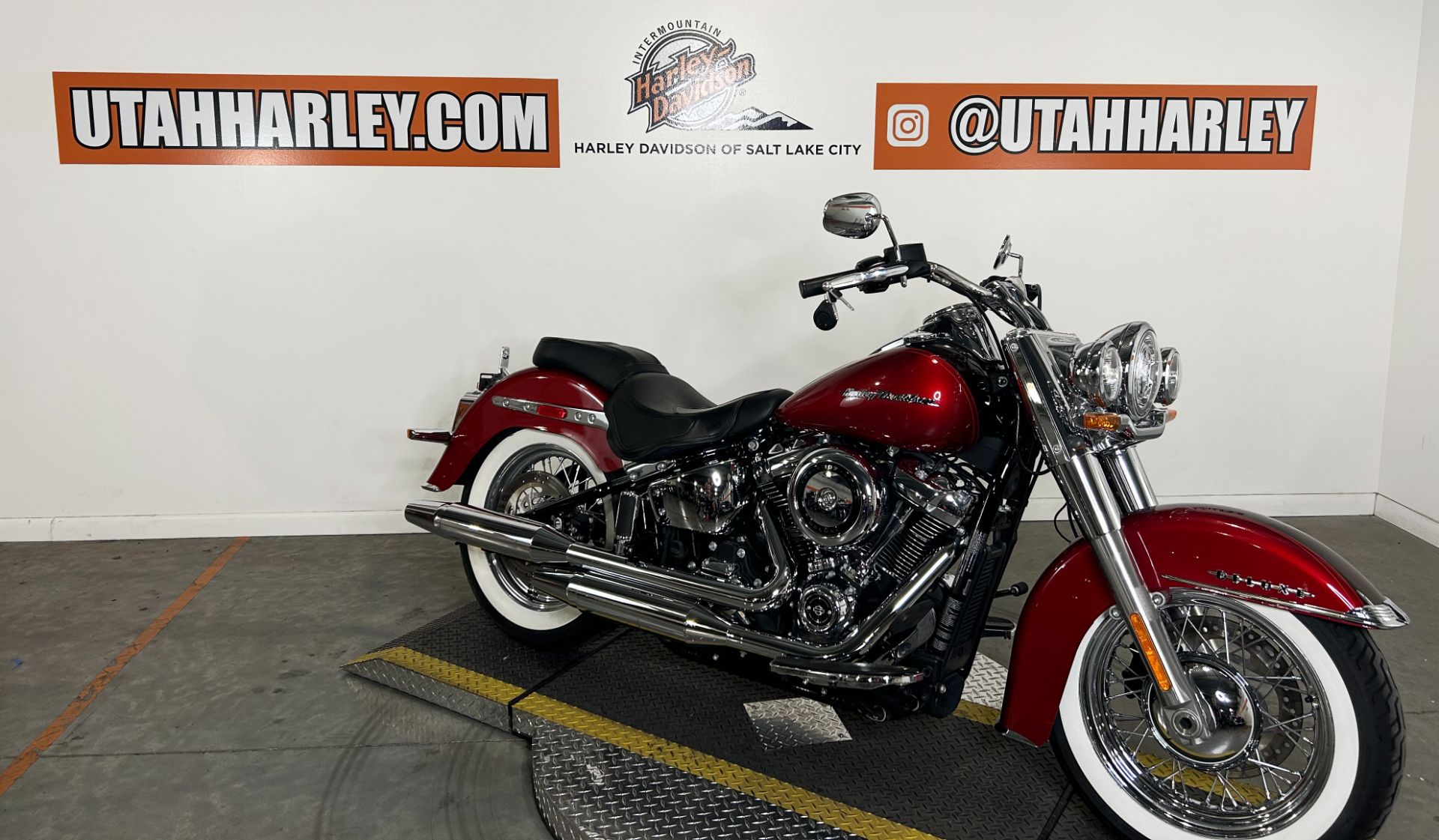 2018 Harley-Davidson Softail® Deluxe 107 in Salt Lake City, Utah - Photo 2