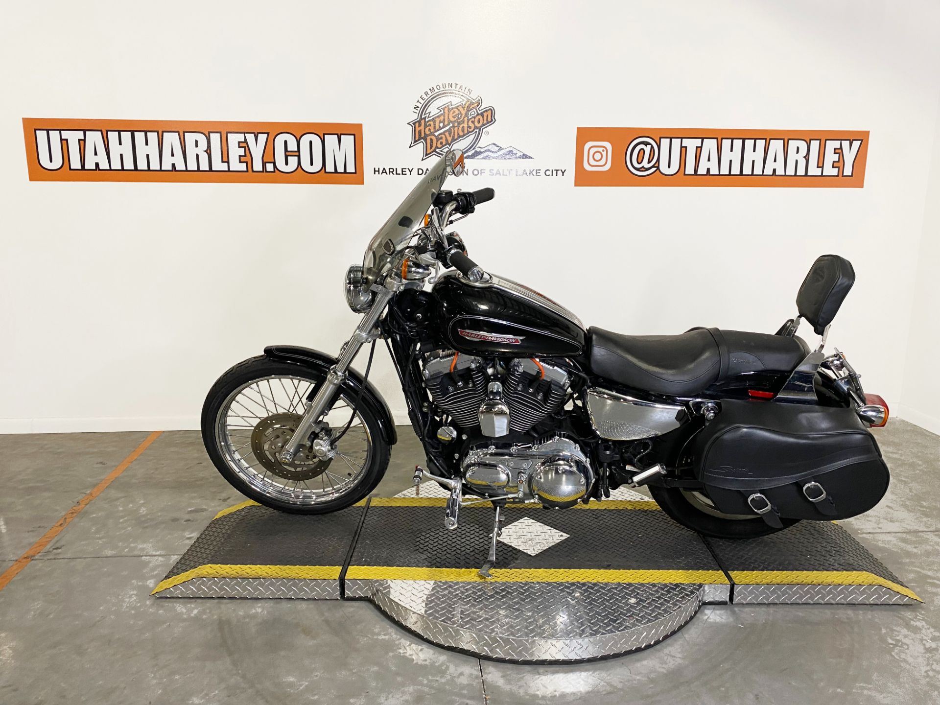 2008 Harley-Davidson 1200 Custom in Salt Lake City, Utah - Photo 5