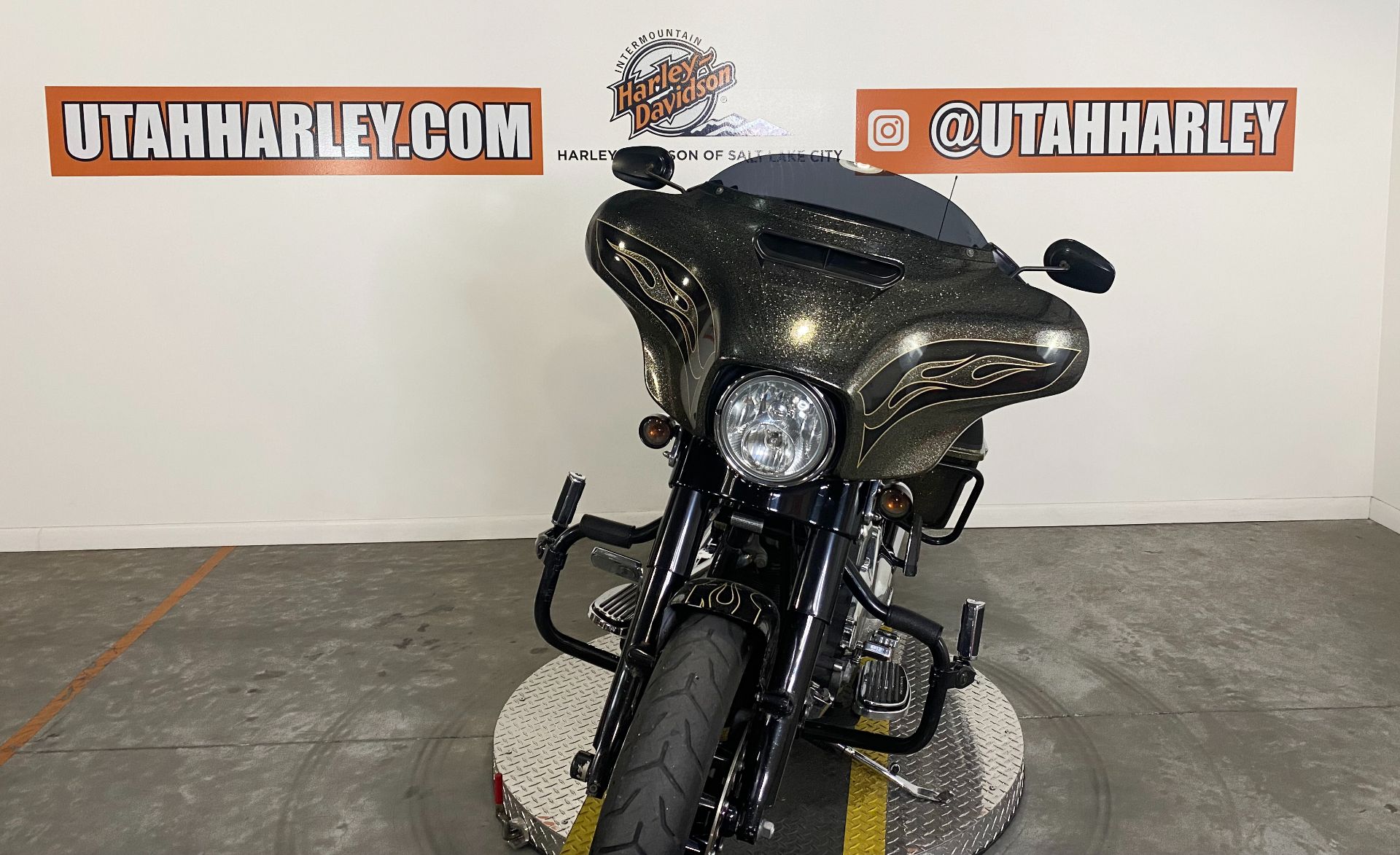 2016 Harley-Davidson Street Glide® Special in Salt Lake City, Utah - Photo 3