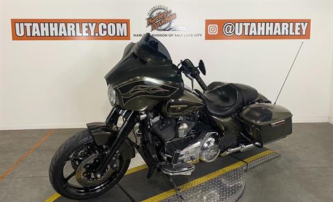 2016 Harley-Davidson Street Glide® Special in Salt Lake City, Utah - Photo 4
