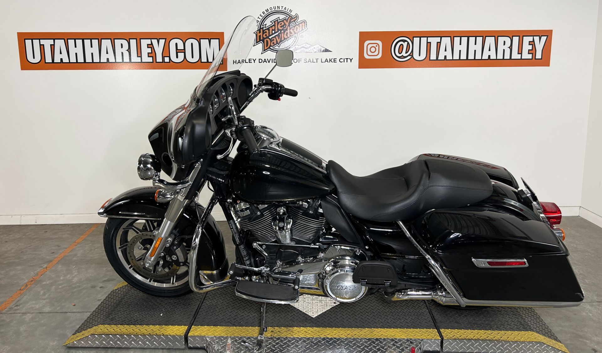 2019 Harley-Davidson ELECTRA GLIDE POLICE in Salt Lake City, Utah - Photo 5