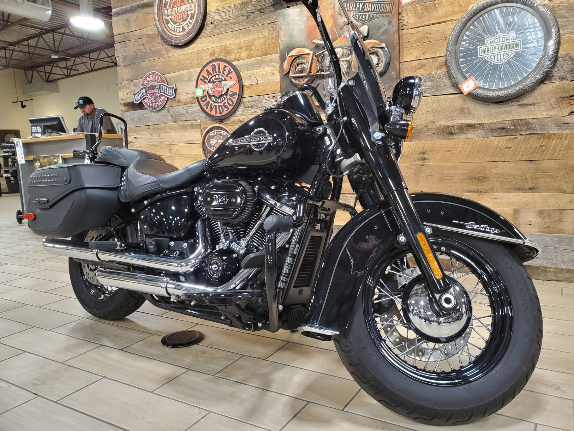 2020 Harley-Davidson Heritage Classic 114 in Riverdale, Utah - Photo 2