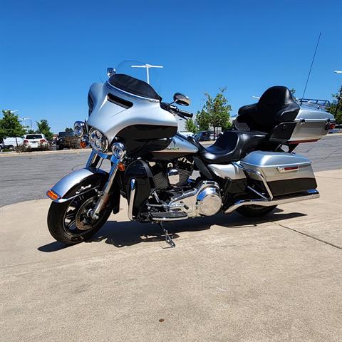 2015 Harley-Davidson Ultra Limited Low in Riverdale, Utah - Photo 5