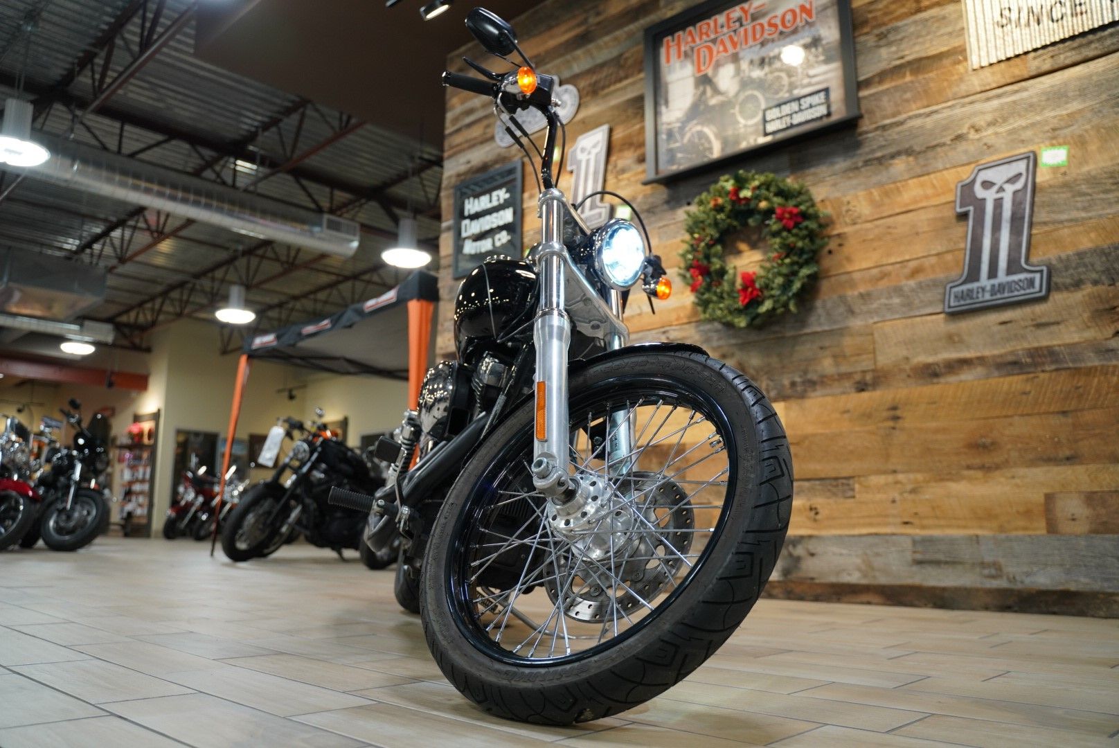 2014 Harley-Davidson Dyna® Wide Glide® in Riverdale, Utah - Photo 4