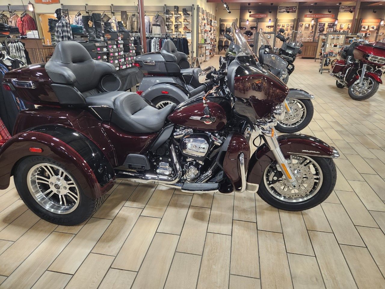 2022 Harley-Davidson FLHTCUTG in Riverdale, Utah - Photo 1