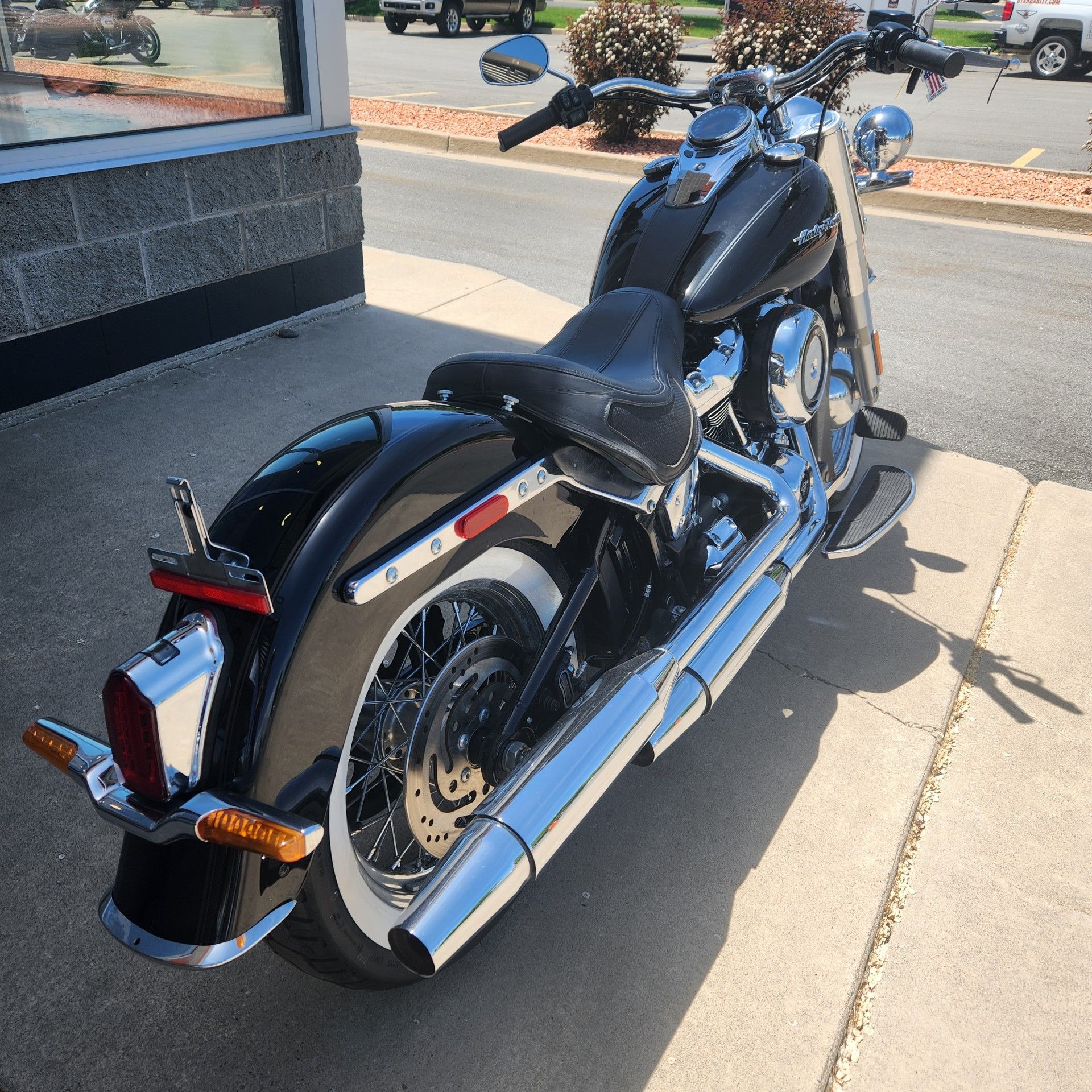 2018 Harley-Davidson Softail® Deluxe 107 in Riverdale, Utah - Photo 3