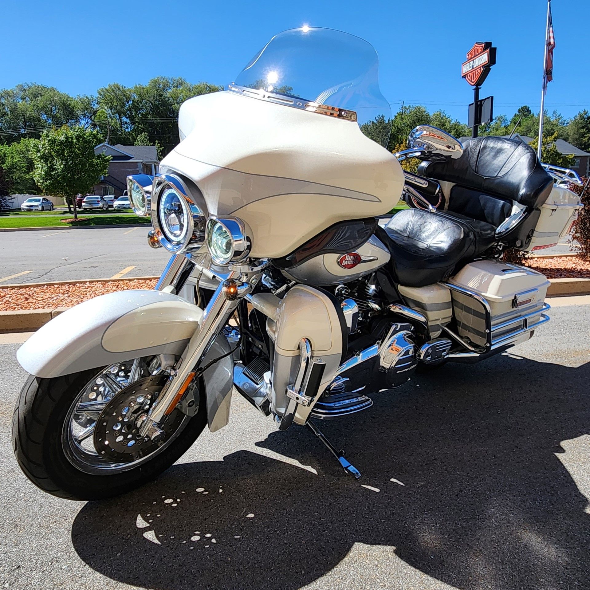 2008 Harley-Davidson CVO™ Screamin' Eagle® Ultra Classic® Electra Glide® in Riverdale, Utah - Photo 4