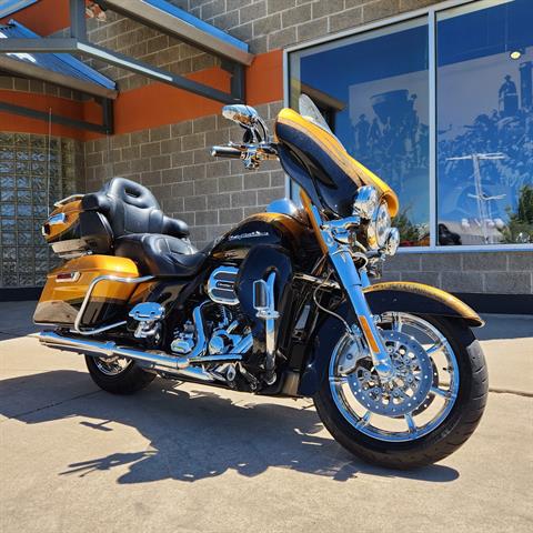 2015 Harley-Davidson CVO™ Limited in Riverdale, Utah - Photo 2