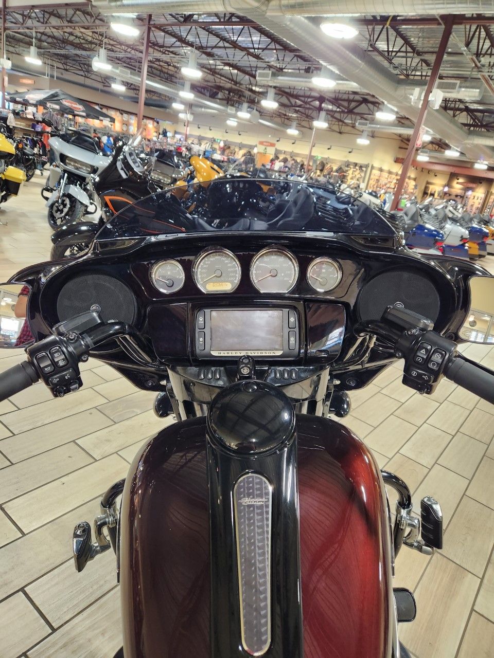 2018 Harley-Davidson Street Glide® Special in Riverdale, Utah - Photo 5
