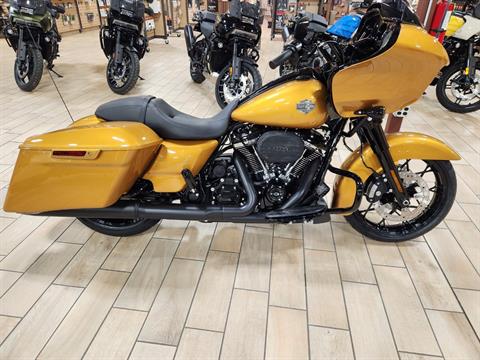 2023 Harley-Davidson Road Glide® Special in Riverdale, Utah - Photo 1