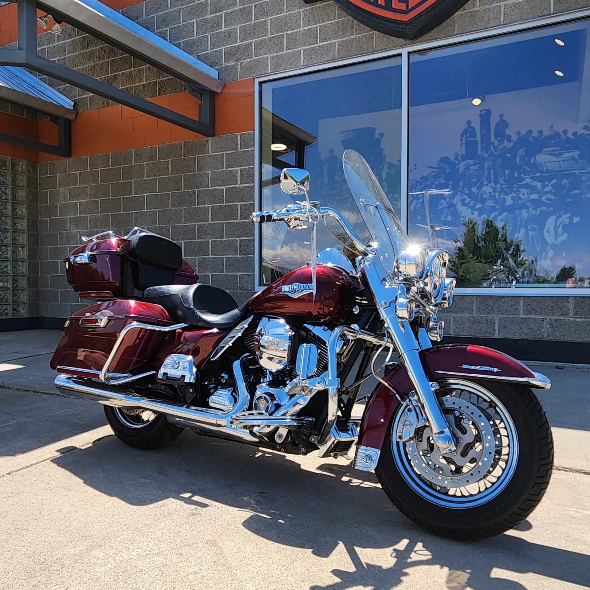 2014 Harley-Davidson Road King® in Riverdale, Utah - Photo 2