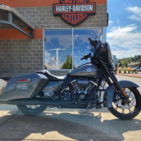 2022 Harley-Davidson Street Glide® Special in Riverdale, Utah - Photo 1