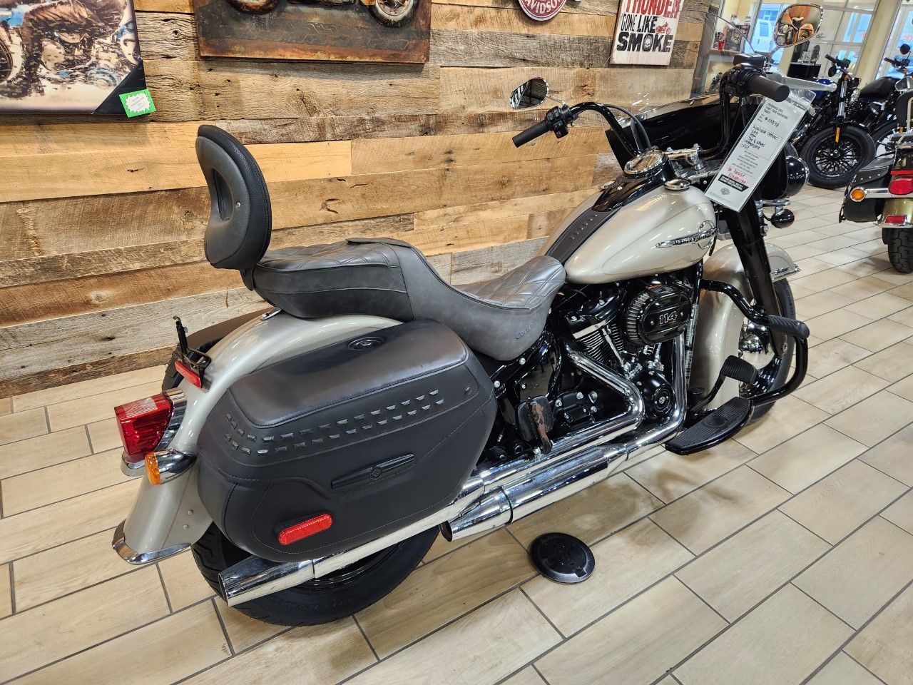 2018 Harley-Davidson Heritage Classic 114 in Riverdale, Utah - Photo 3