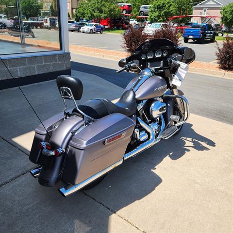 2016 Harley-Davidson Street Glide® Special in Riverdale, Utah - Photo 3