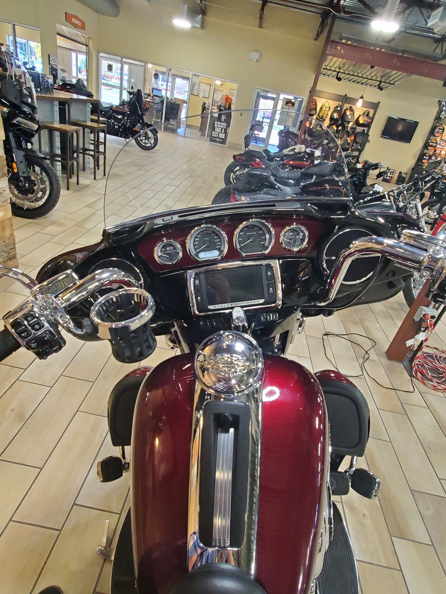 2016 Harley-Davidson FLHTK in Riverdale, Utah - Photo 6