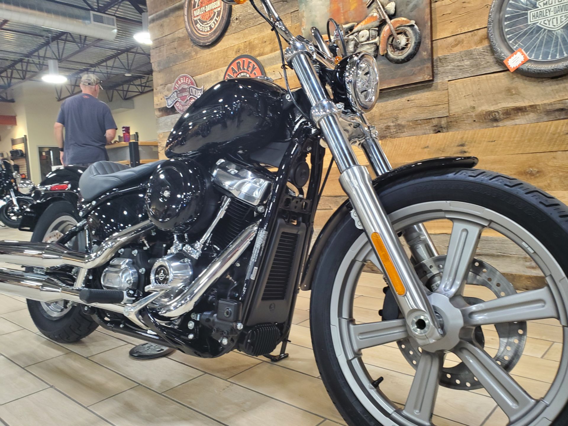 2022 Harley-Davidson Softail® Standard in Riverdale, Utah - Photo 2