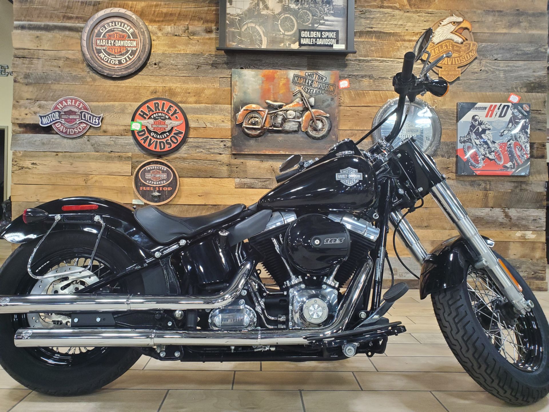 2017 Harley-Davidson Softail Slim® in Riverdale, Utah - Photo 1