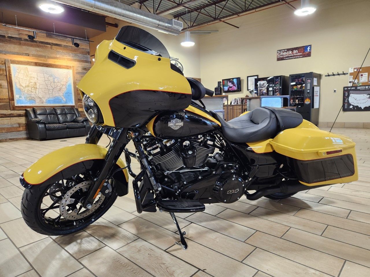2023 Harley-Davidson Street Glide® Special in Riverdale, Utah - Photo 4