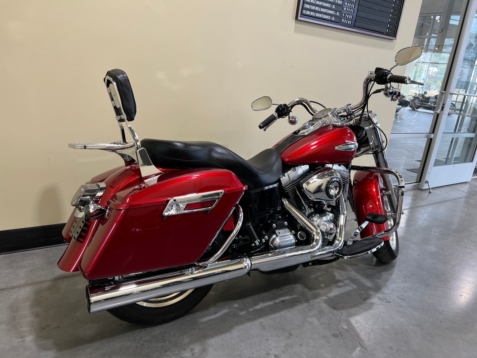 2013 Harley-Davidson Dyna® Switchback™ in Logan, Utah - Photo 2