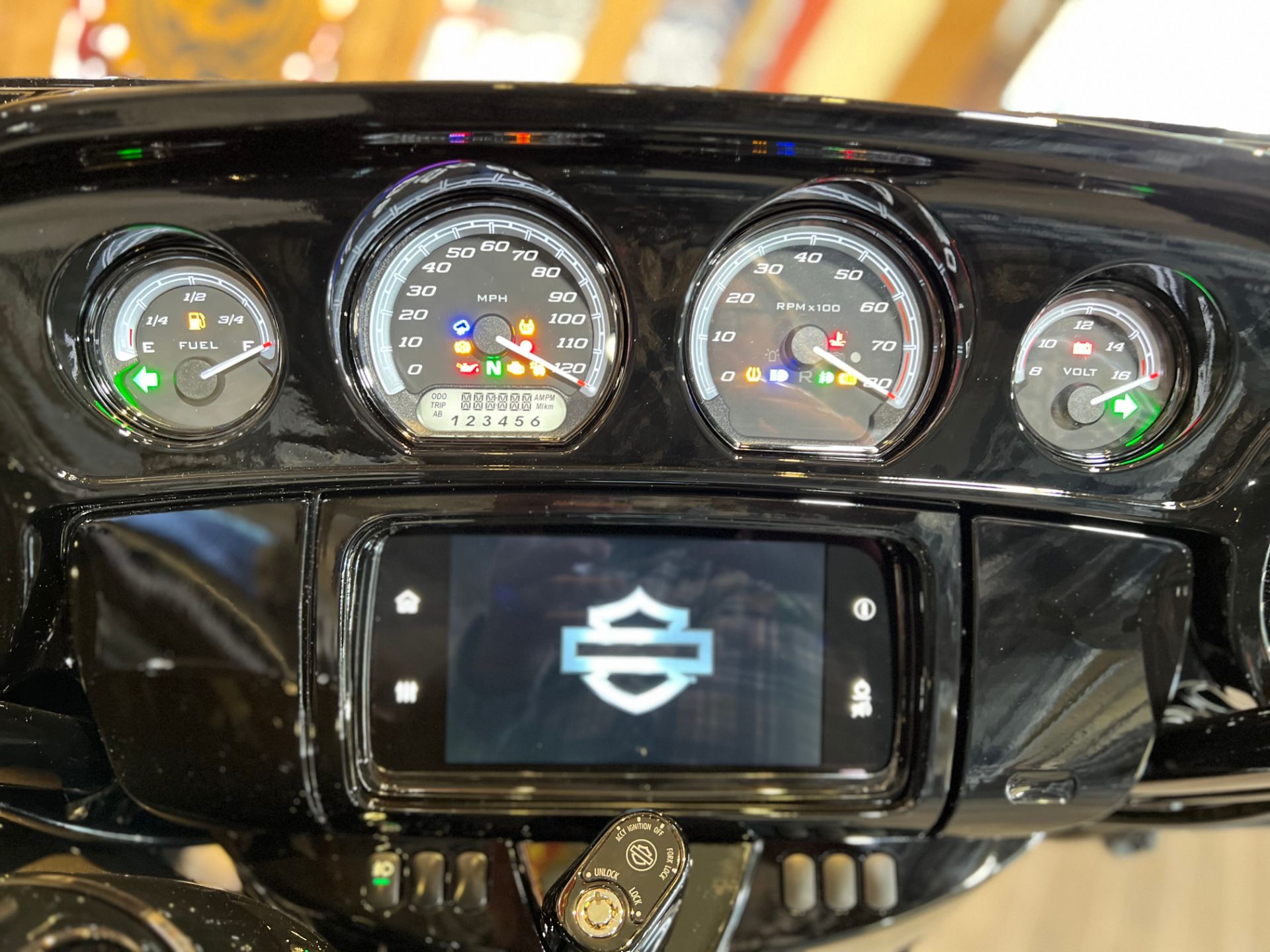 2023 Harley-Davidson Ultra Limited in Logan, Utah - Photo 7