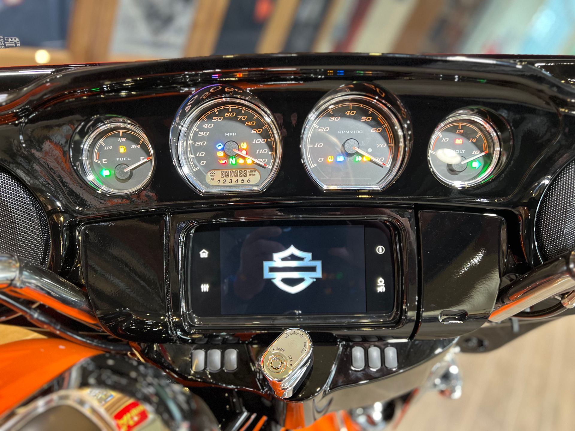 2023 Harley-Davidson Street Glide® Special in Logan, Utah - Photo 7