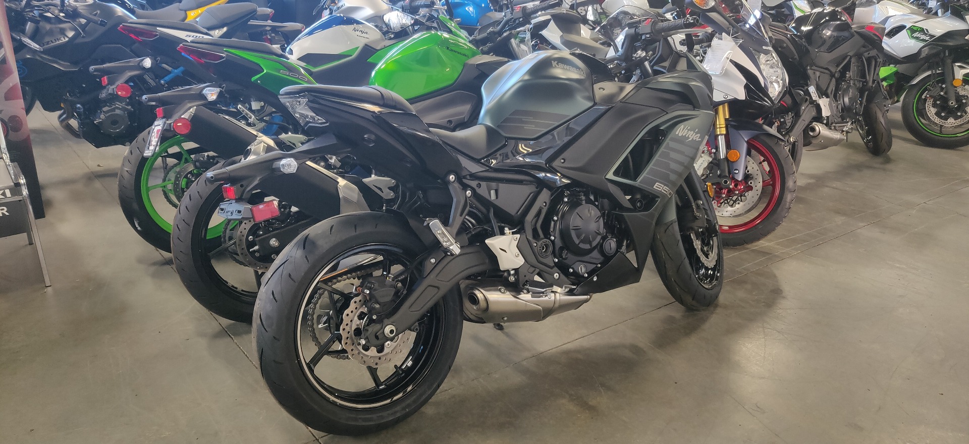 2025 Kawasaki Ninja 650 ABS in Vallejo, California - Photo 2