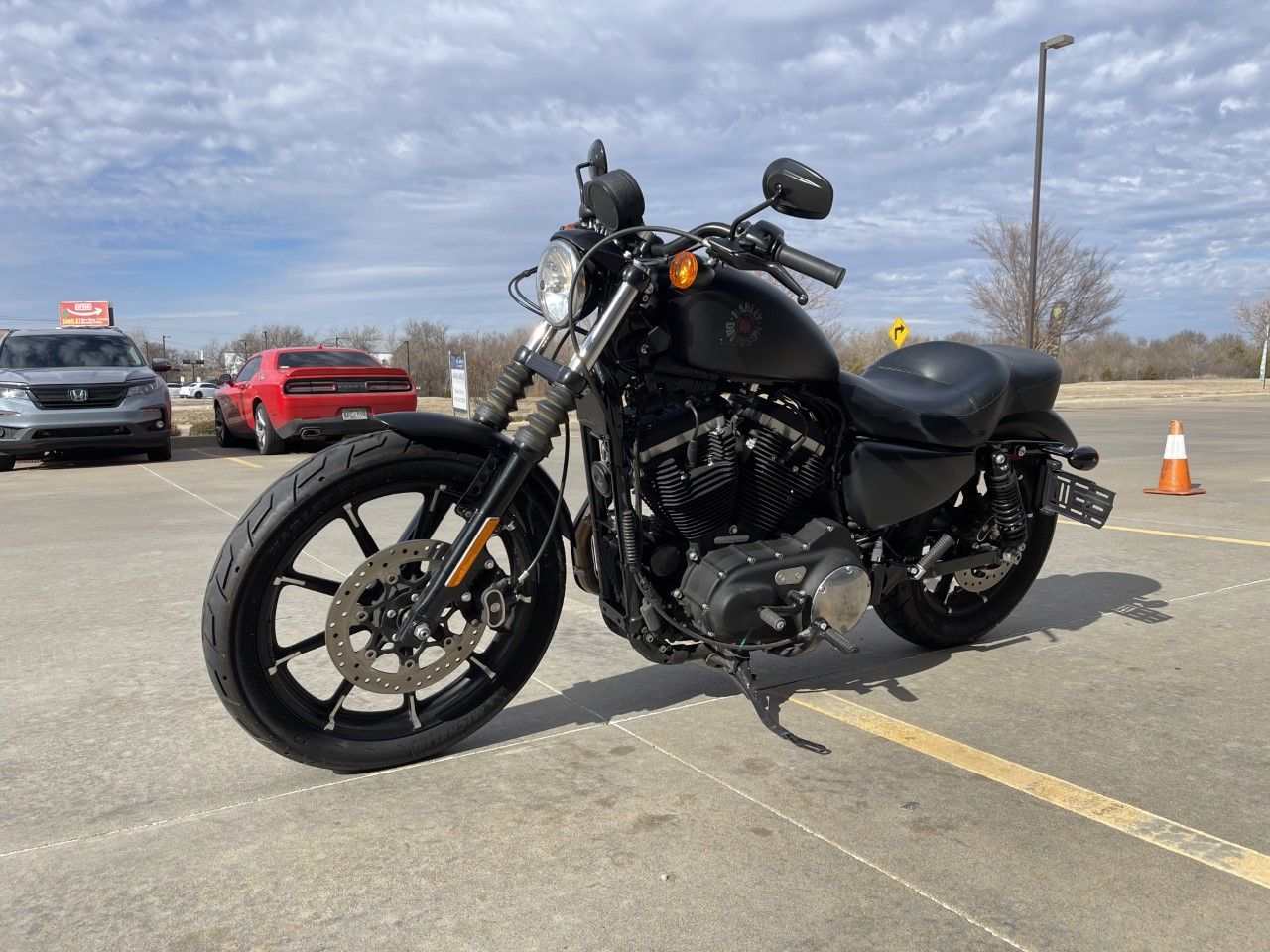 2019 Harley-Davidson Iron 883™ in Norman, Oklahoma - Photo 4