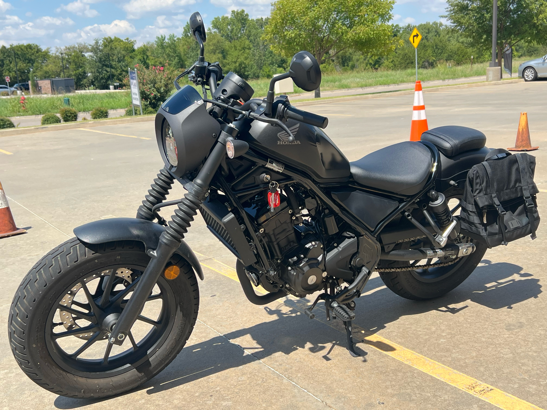 2022 Honda Rebel 300 in Norman, Oklahoma - Photo 4