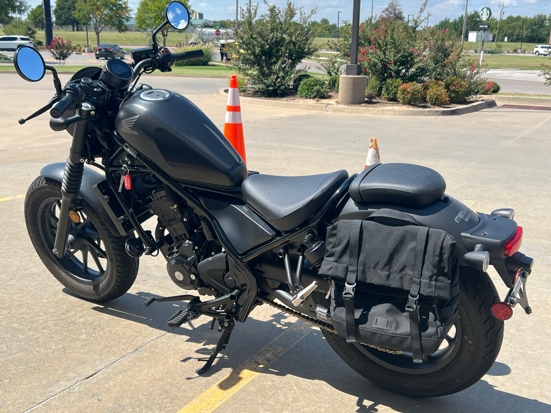 2022 Honda Rebel 300 in Norman, Oklahoma - Photo 6