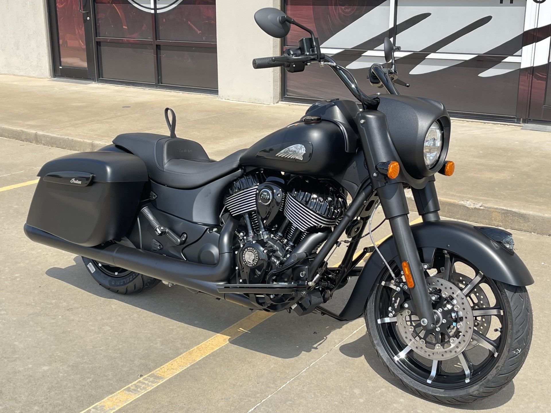 2023 Indian Motorcycle Springfield® Dark Horse® in Norman, Oklahoma - Photo 2