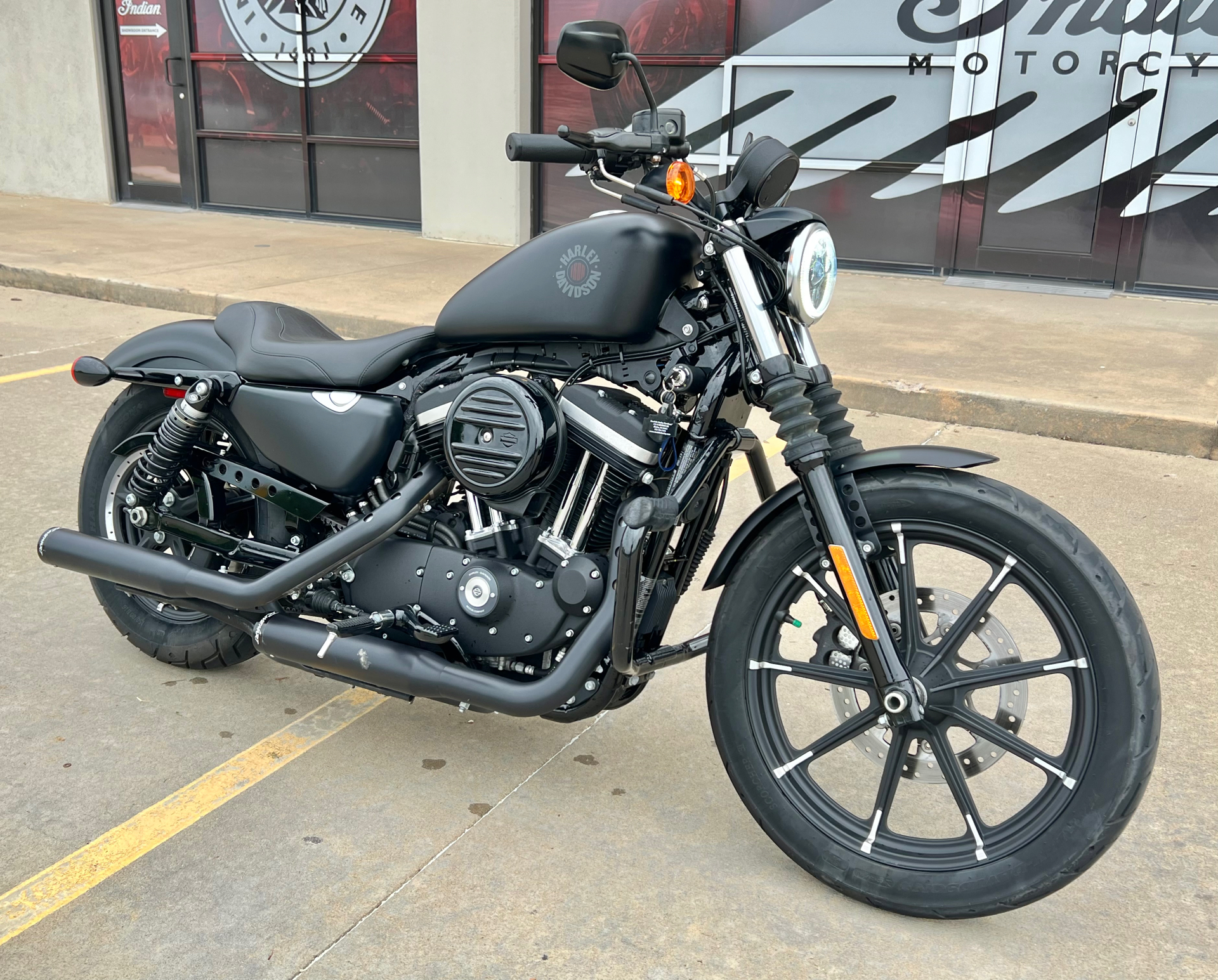 2020 Harley-Davidson Iron 883™ in Norman, Oklahoma - Photo 2