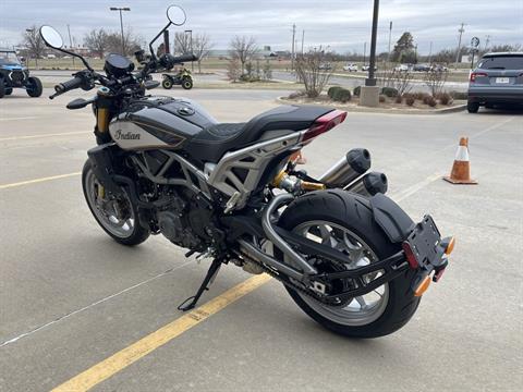 2023 Indian Motorcycle FTR R Carbon in Norman, Oklahoma - Photo 6