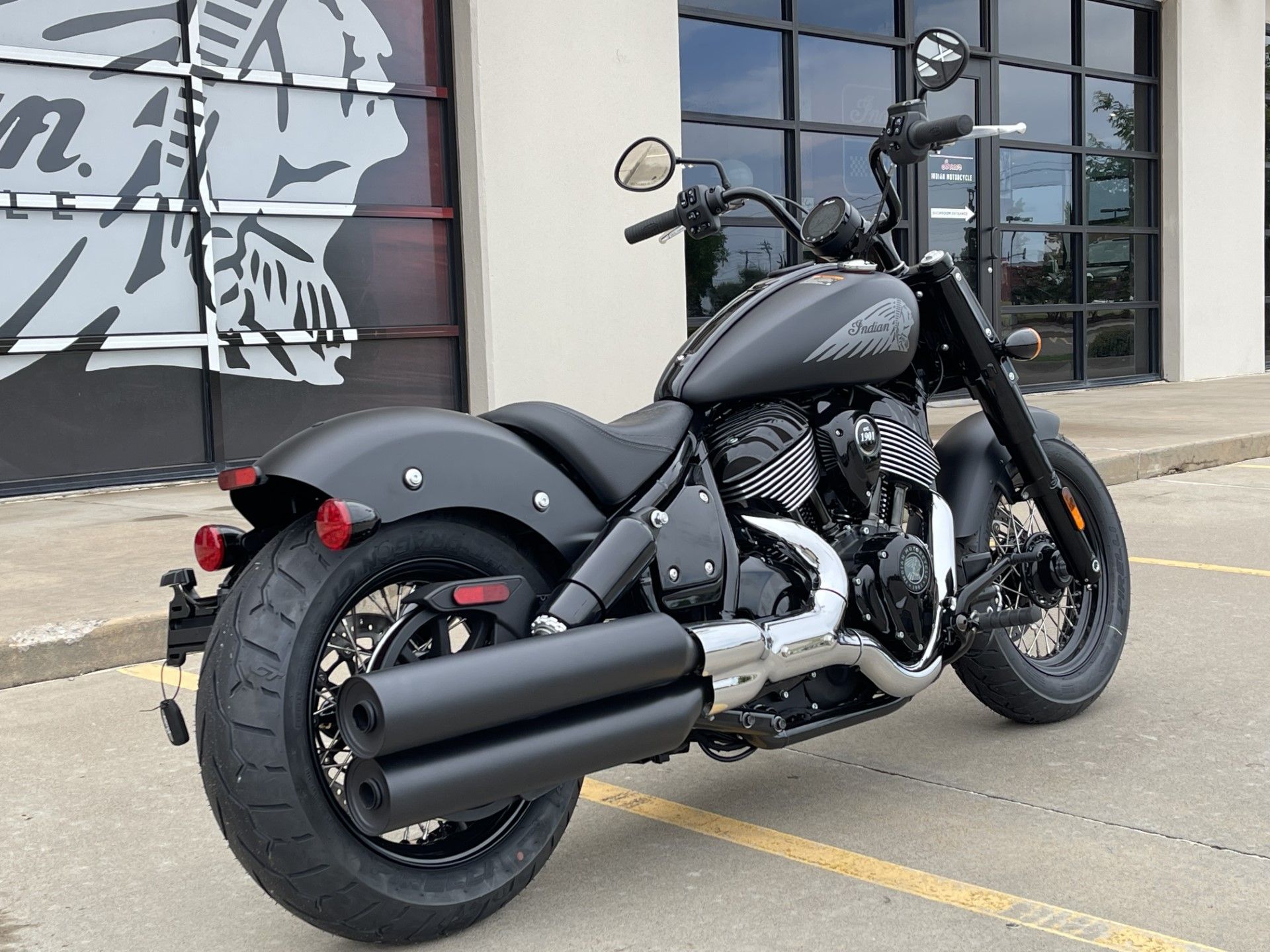 2022 Indian Motorcycle Chief Bobber Dark Horse® in Norman, Oklahoma - Photo 8