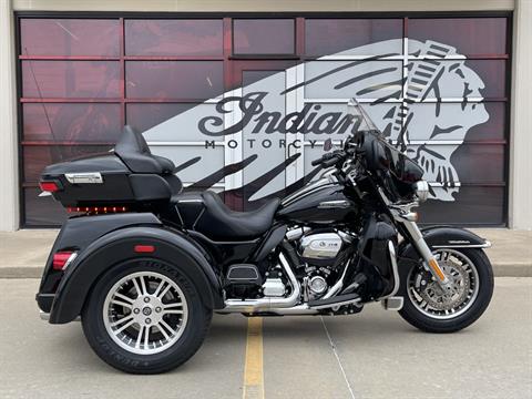 2019 Harley-Davidson Tri Glide® Ultra in Norman, Oklahoma - Photo 1