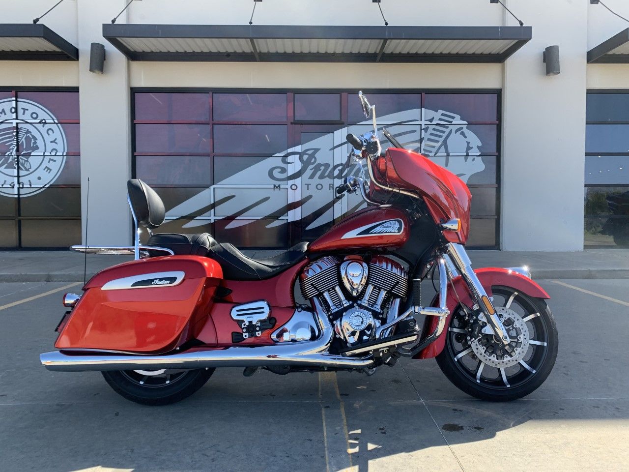 2019 Indian Motorcycle Chieftain® Limited ABS in Norman, Oklahoma - Photo 1
