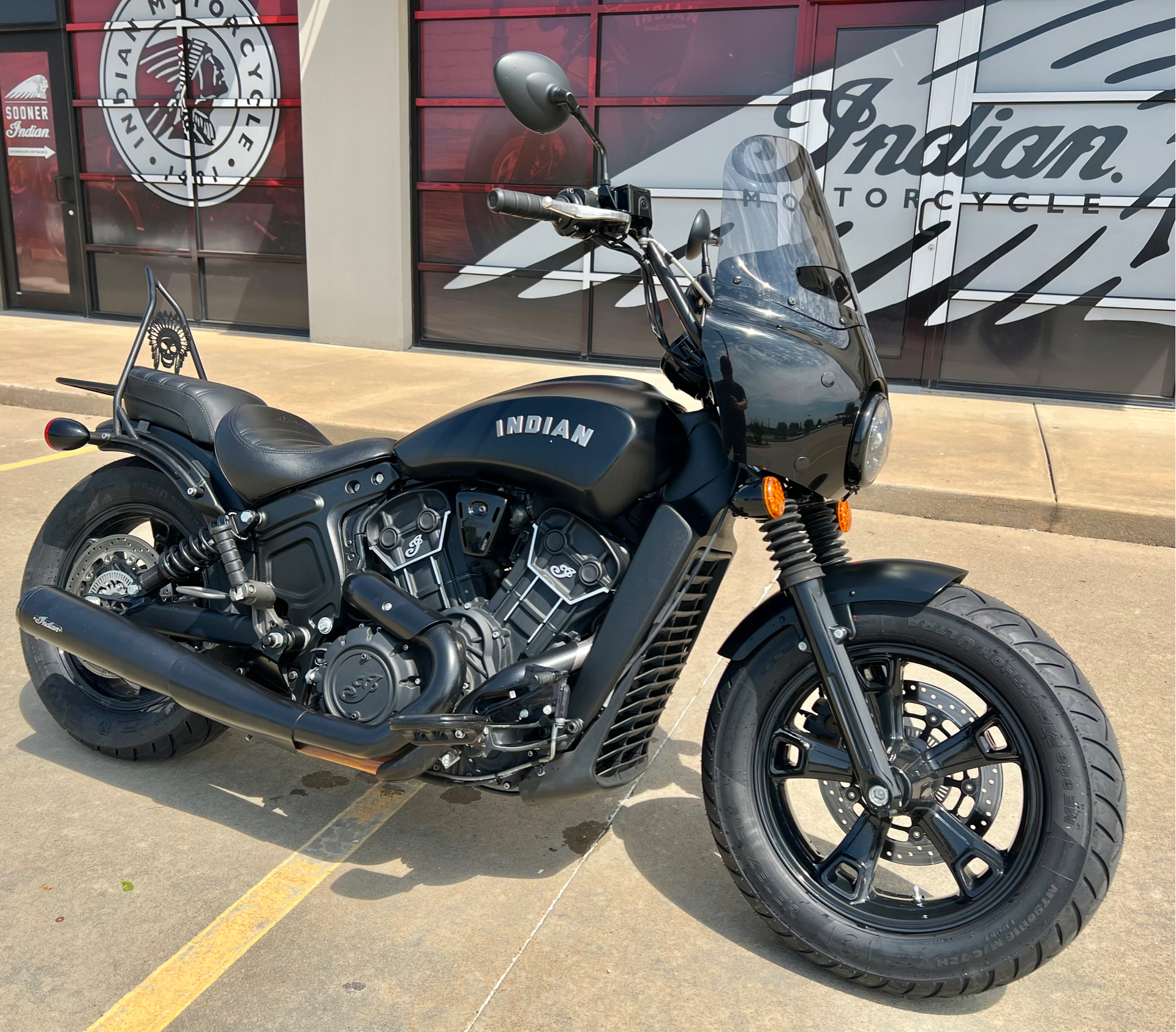 2020 Indian Motorcycle Scout® Bobber Sixty ABS in Norman, Oklahoma - Photo 2